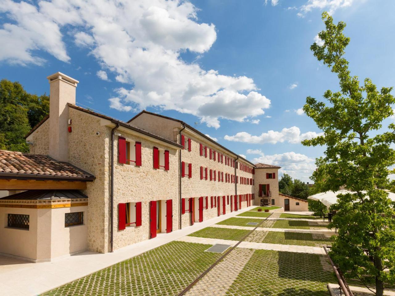 Tenuta Sant'Eufemia San Pietro Di Feletto Kültér fotó