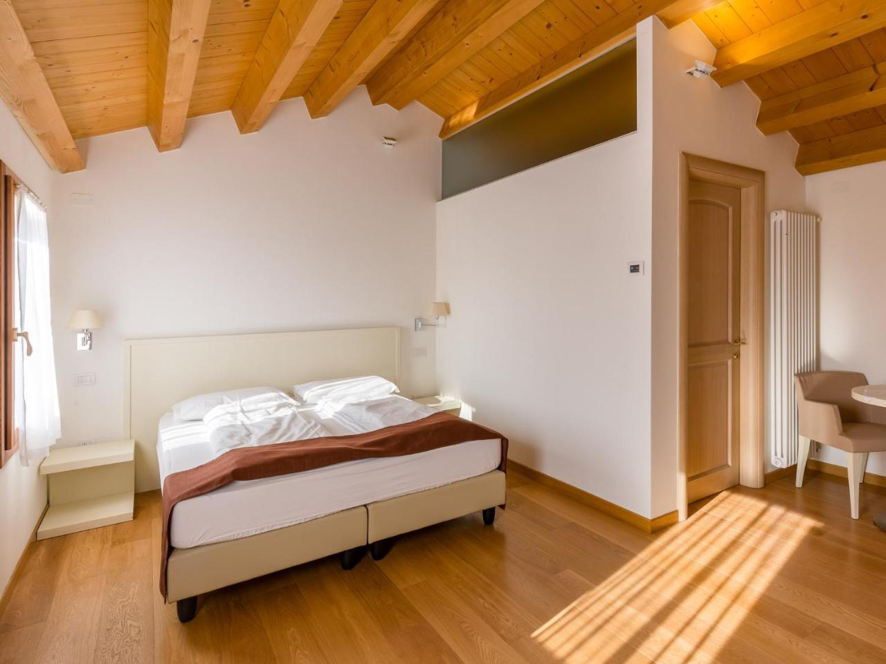 Tenuta Sant'Eufemia San Pietro Di Feletto Kültér fotó